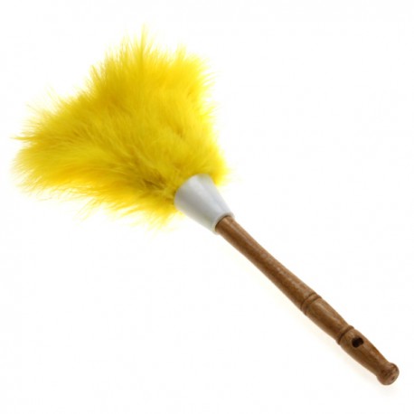 Plumeau jaune manche en bois