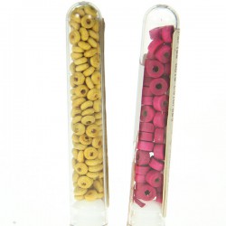 Perles colorées en bois